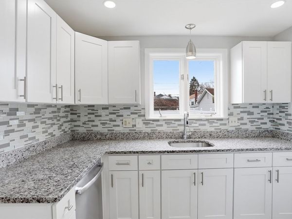 43 Tampa St, Worcester, MA 01604