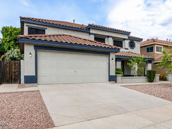 3216 W MOLLY Lane, Phoenix, AZ 85083