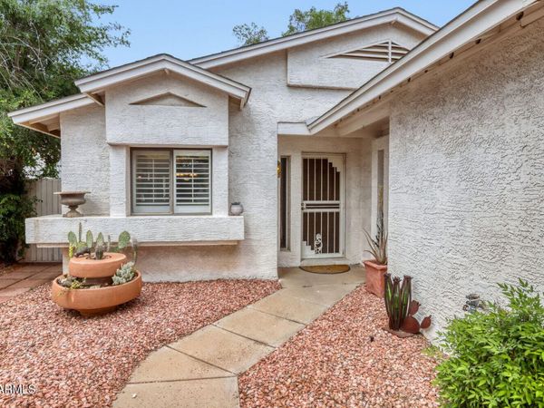 506 W BEVERLY Lane, Phoenix, AZ 85023