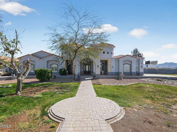 6915 S 62ND Drive, Laveen, AZ 85339