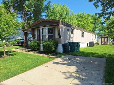 10561 Aldora Drive, Miami Township, OH 45342