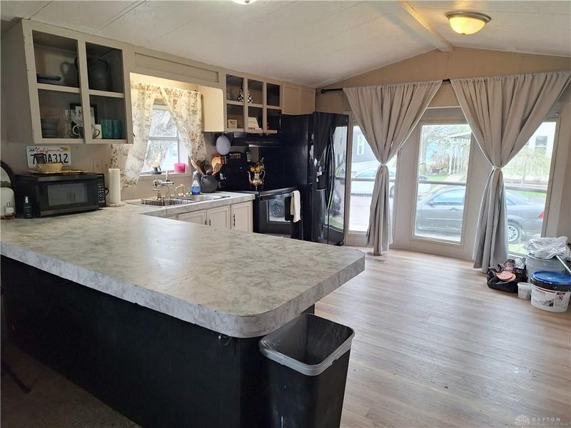 10561 Aldora Drive, Miami Township, OH 45342 Photo 6