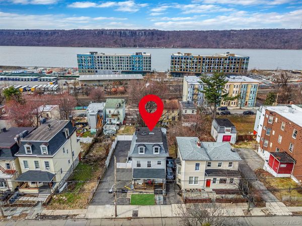 185 Woodworth Avenue , Yonkers, NY 10701