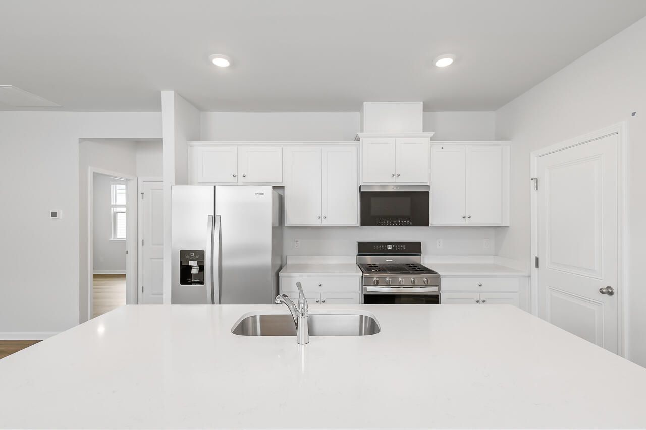 717 Butterfly Ginger Street Photo 18