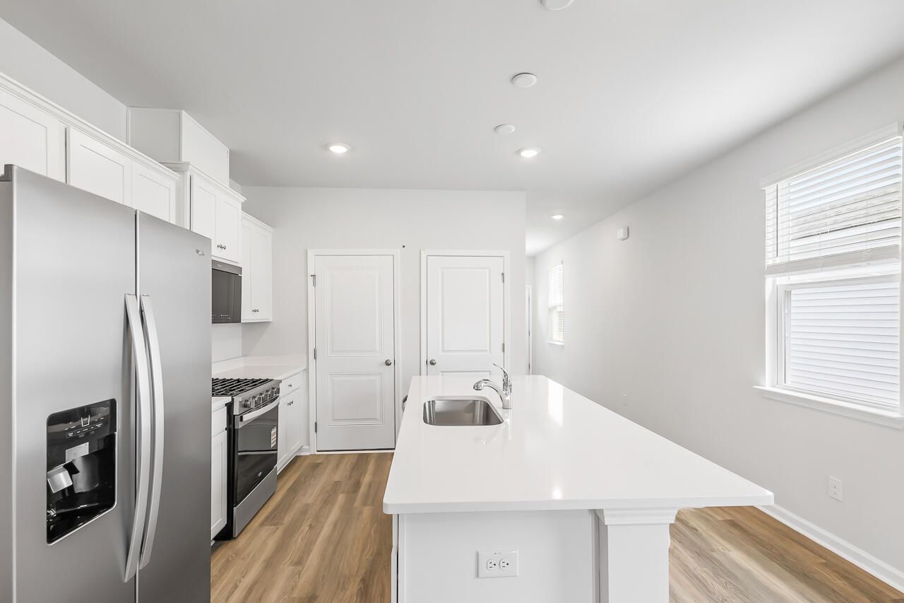 717 Butterfly Ginger Street Photo 19