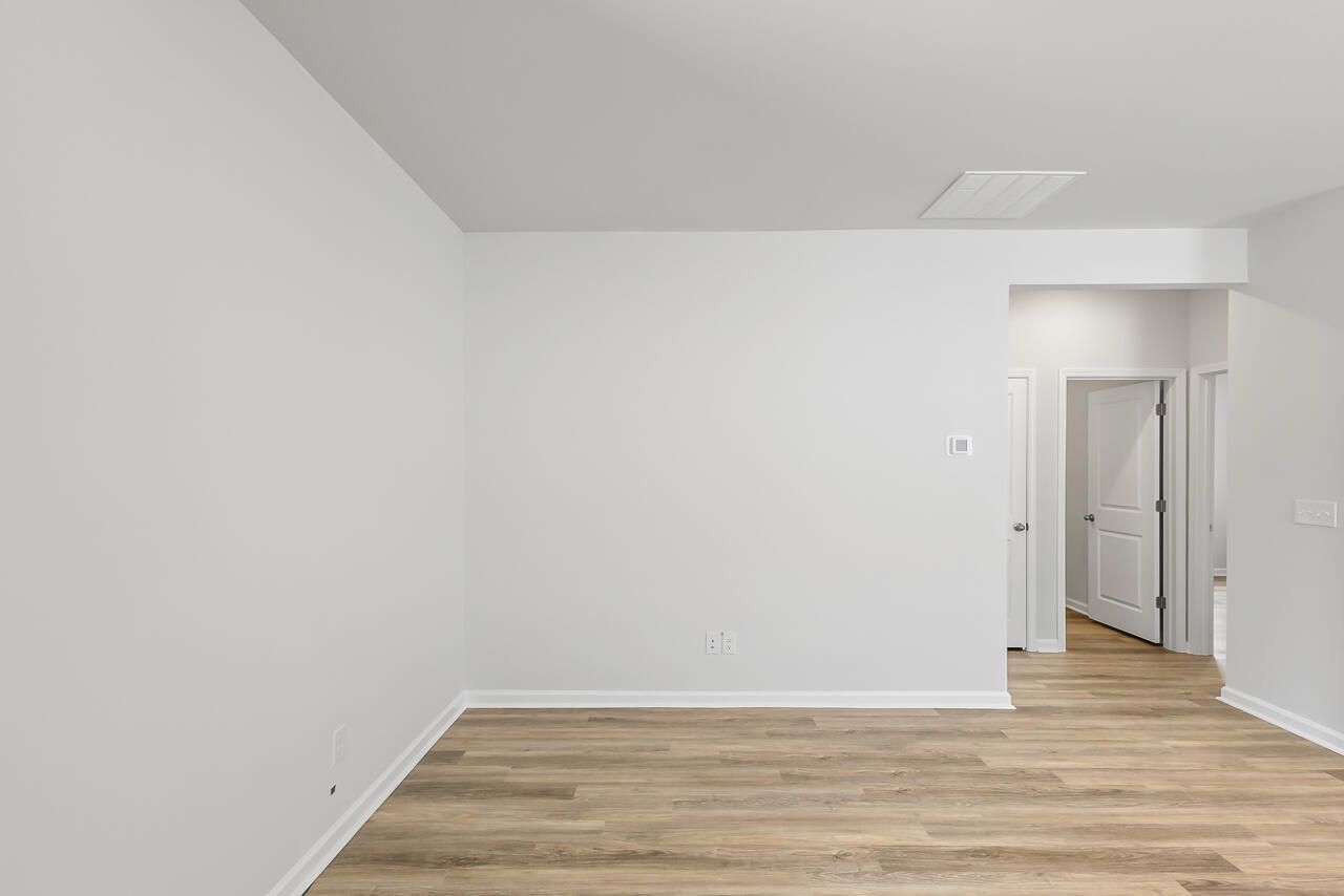 717 Butterfly Ginger Street Photo 23