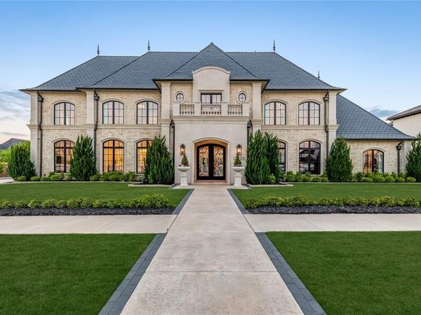 12425 Farmstead Drive, Frisco, TX 75033