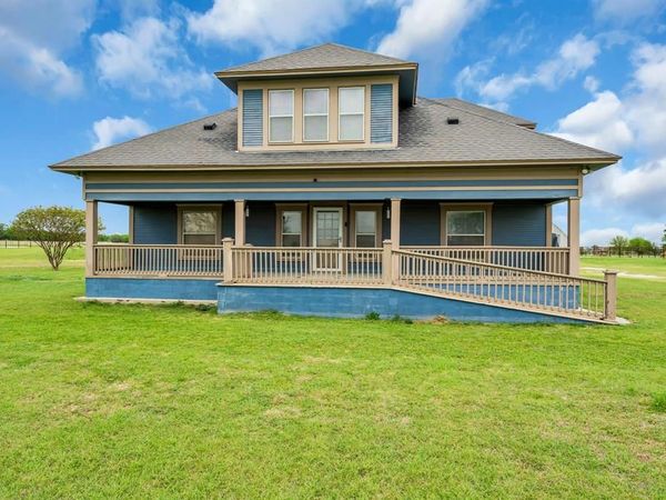 2163 Illinois Street, New Fairview, TX 76078