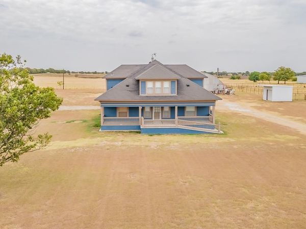 2163 Illinois Street, New Fairview, TX 76078