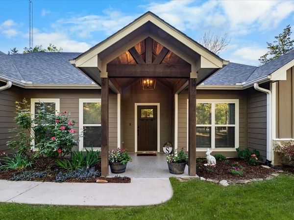 617 Rs County Road 1180, Emory, TX 75440