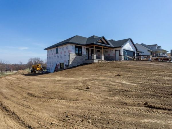 2110 Potenza Court, Dubuque, IA 52002