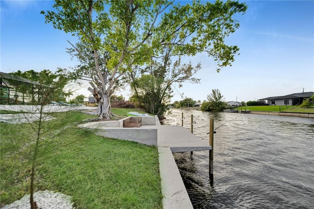145 SE 17th St, Cape Coral, FL 33990 Photo