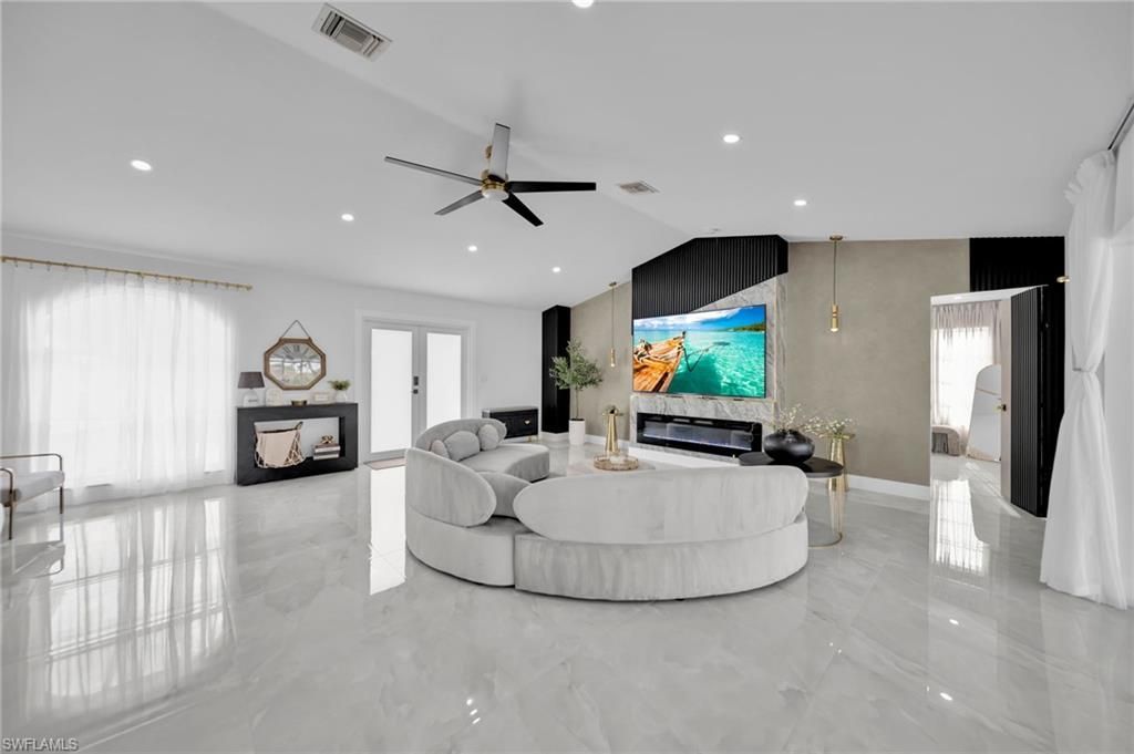 145 SE 17th St, Cape Coral, FL 33990 Photo