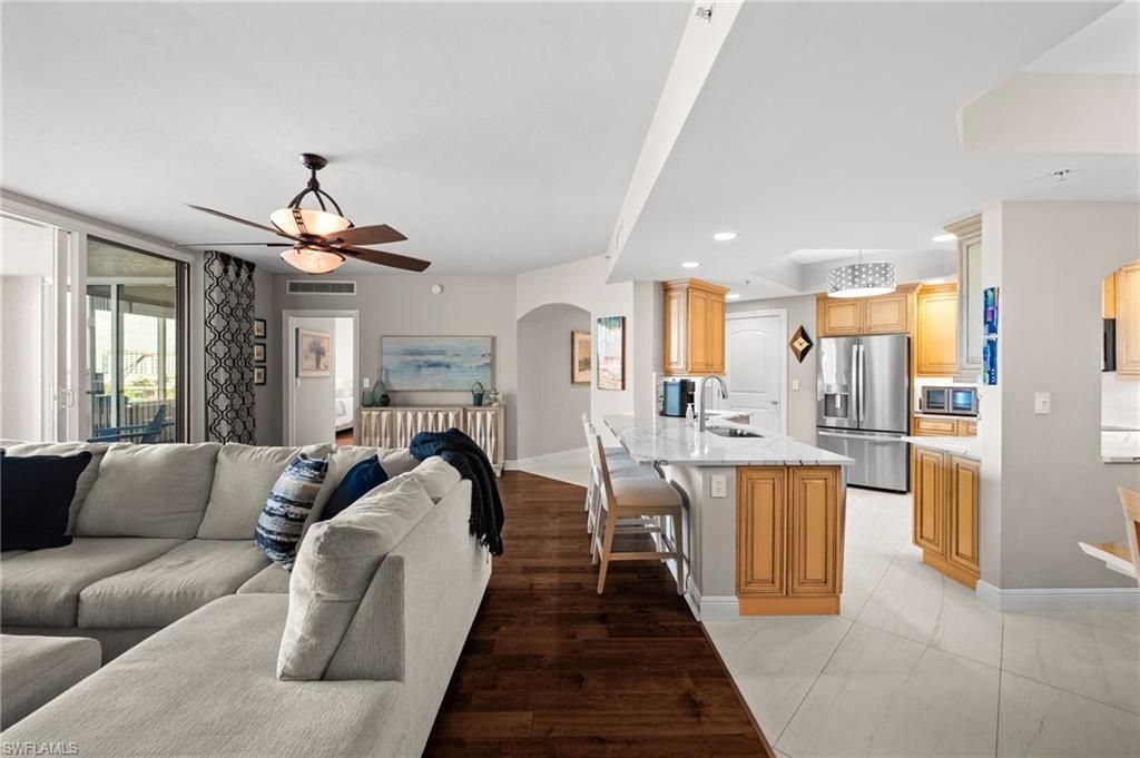 2090 W First St , Unit G807, Fort Myers, FL 33901 Photo