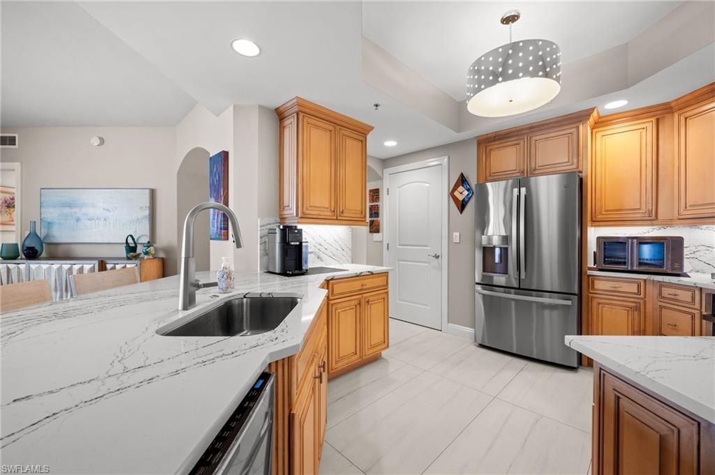 2090 W First St , Unit G807, Fort Myers, FL 33901 Photo