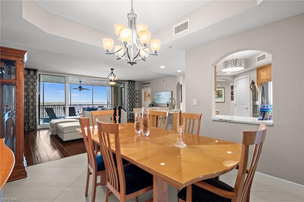 2090 W First St , Unit G807, Fort Myers, FL 33901 Photo