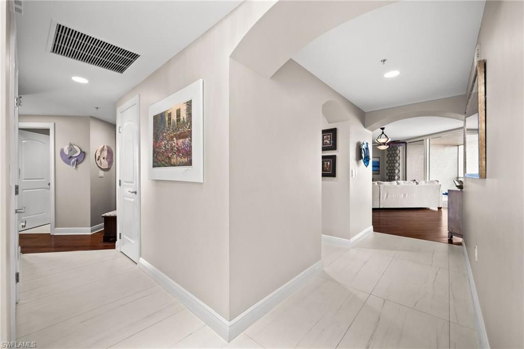 2090 W First St , Unit G807, Fort Myers, FL 33901 Photo