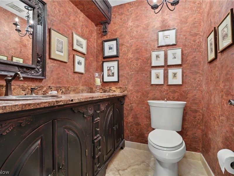 3561 Sparrow Pond Lane , Akron, OH 44333 Photo 15