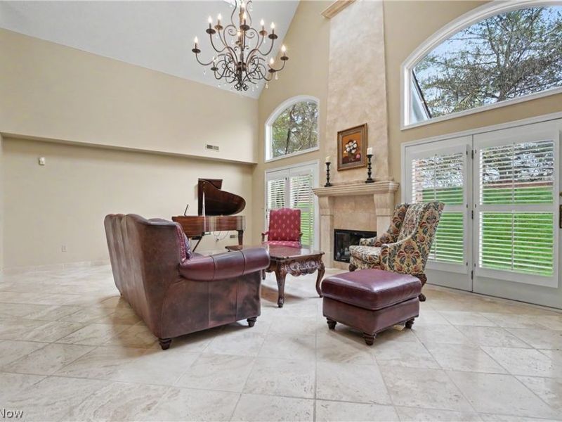 3561 Sparrow Pond Lane , Akron, OH 44333 Photo 6