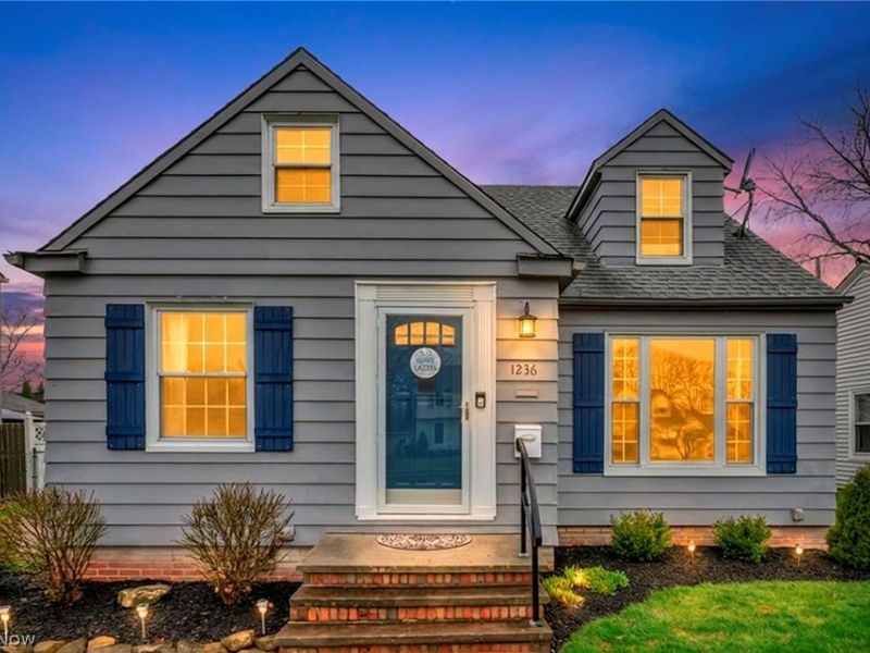 1236 Worton Boulevard, Mayfield Heights, OH 44124 Photo 1