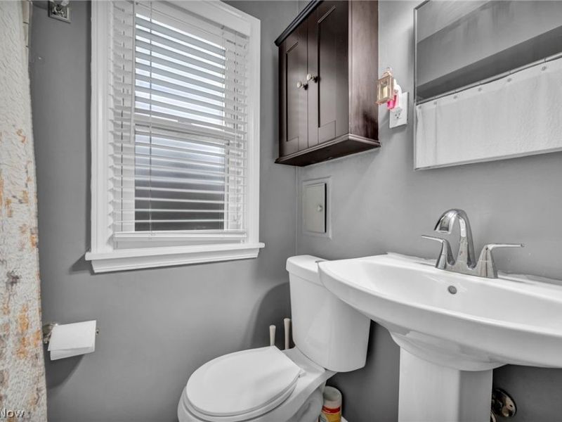 1236 Worton Boulevard, Mayfield Heights, OH 44124 Photo 20