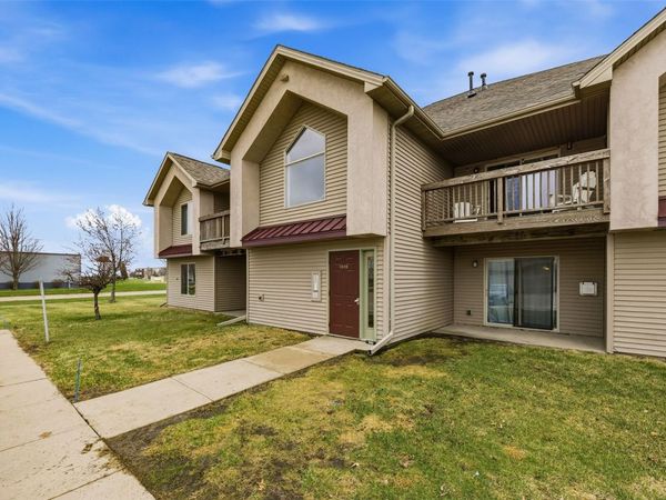1010 240th St , Unit 1, North Liberty, IA 52317