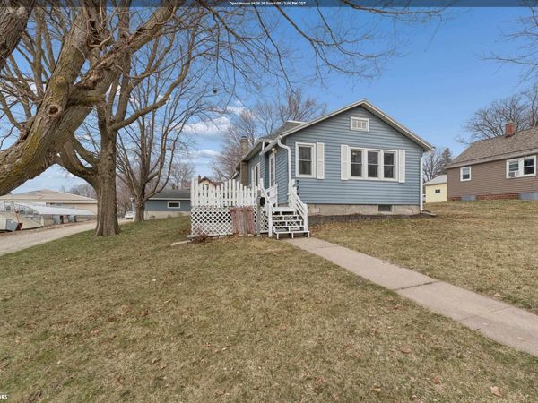 726 S 4th Street, Forest City, IA 50436