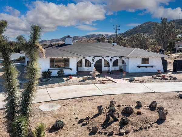 8687 Grand Avenue, Yucca Valley, CA 92284
