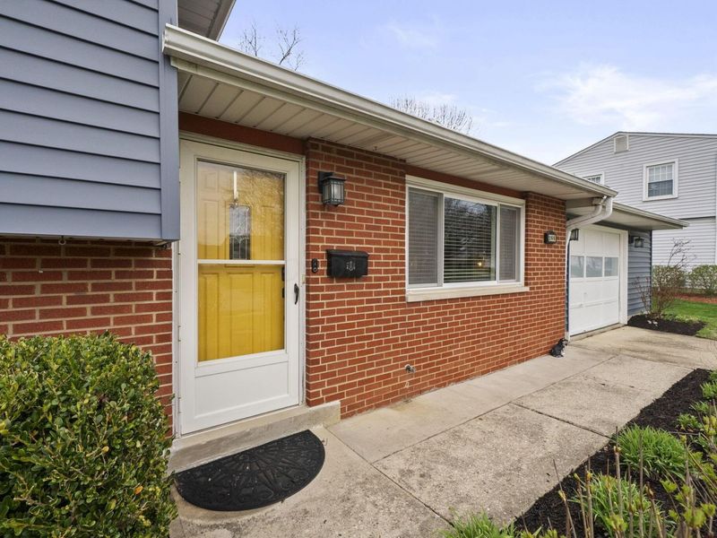 266 Electric Avenue, Westerville, OH 43081 Photo 2