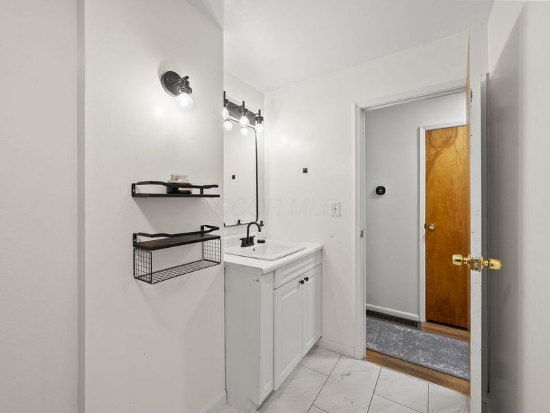 266 Electric Avenue, Westerville, OH 43081 Photo 24