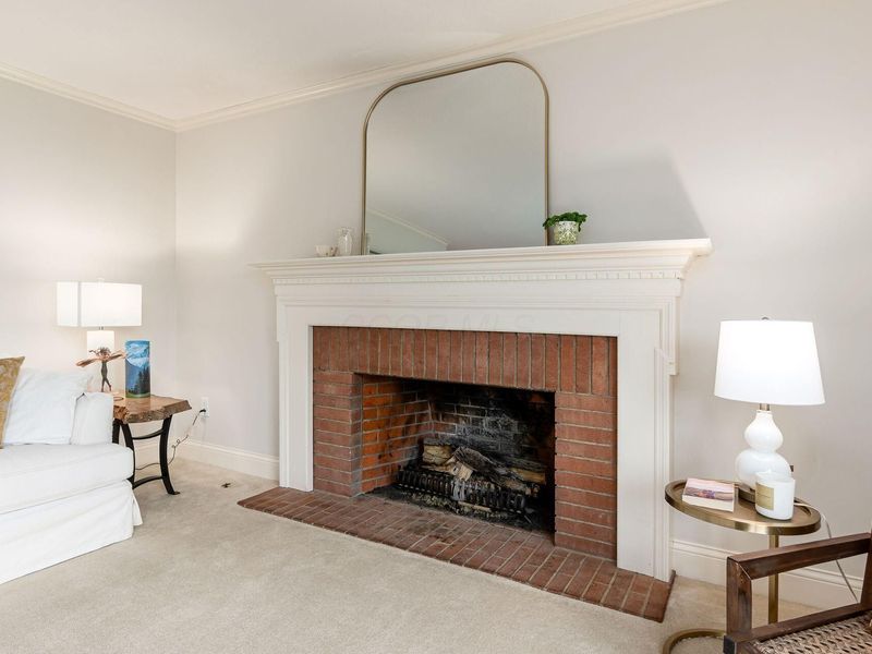 909 Clubview Boulevard N, Columbus, OH 43235 Photo 11