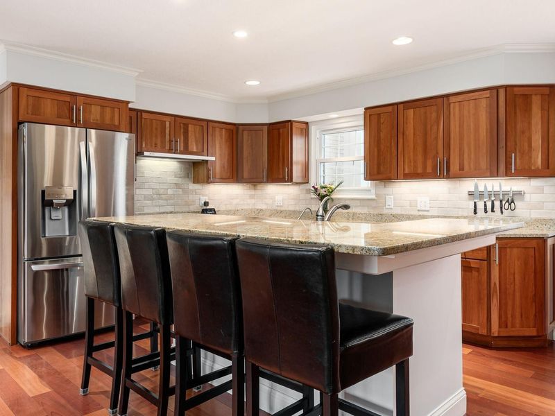 909 Clubview Boulevard N, Columbus, OH 43235 Photo 17