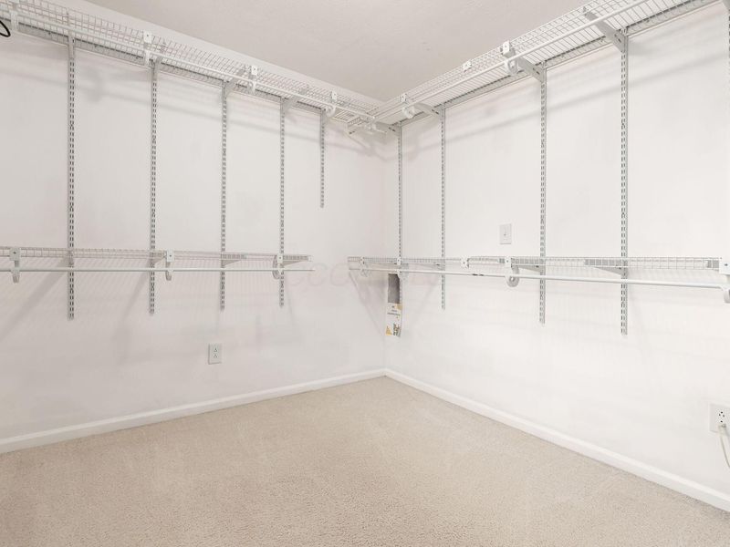 909 Clubview Boulevard N, Columbus, OH 43235 Photo 34