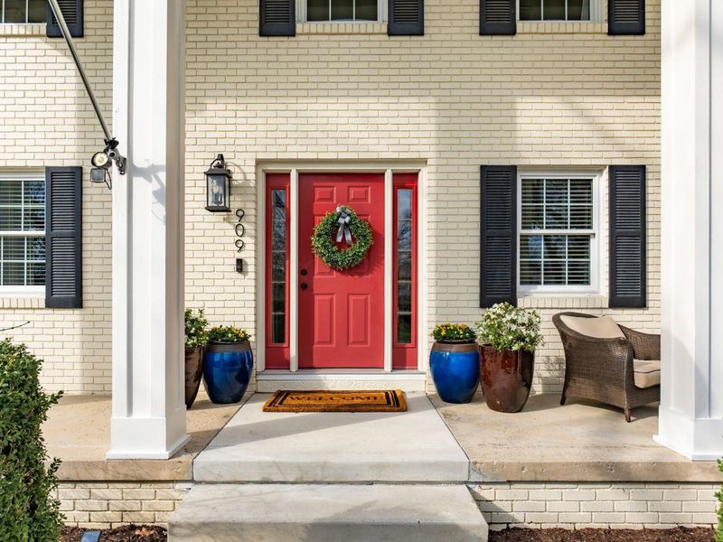 909 Clubview Boulevard N, Columbus, OH 43235 Photo 4