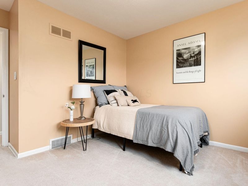 909 Clubview Boulevard N, Columbus, OH 43235 Photo 40