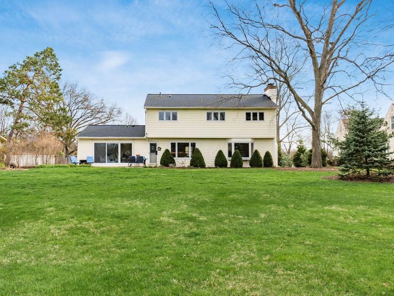 909 Clubview Boulevard N, Columbus, OH 43235 Photo 58