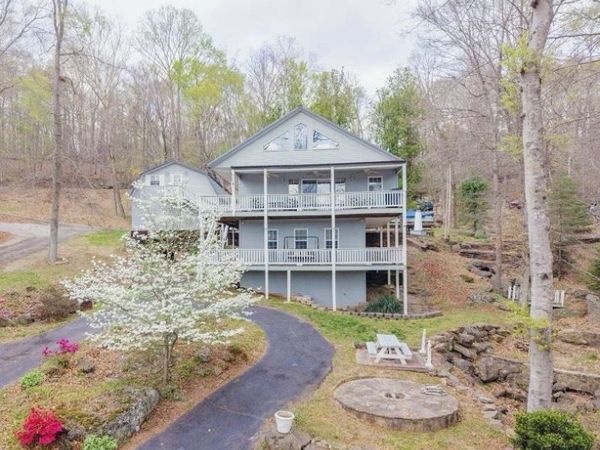 28 Shady Cliff Road, Lewisburg, KY 42256