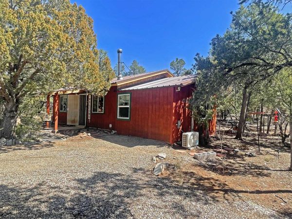 1 Dove Road, Tijeras, NM 87059