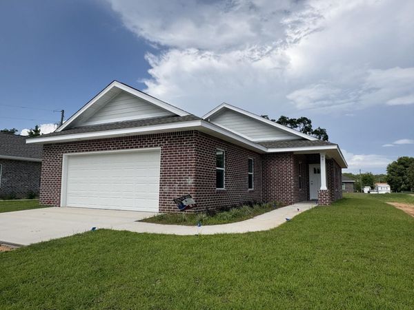 97 Homestead Street, Niceville, FL 32578