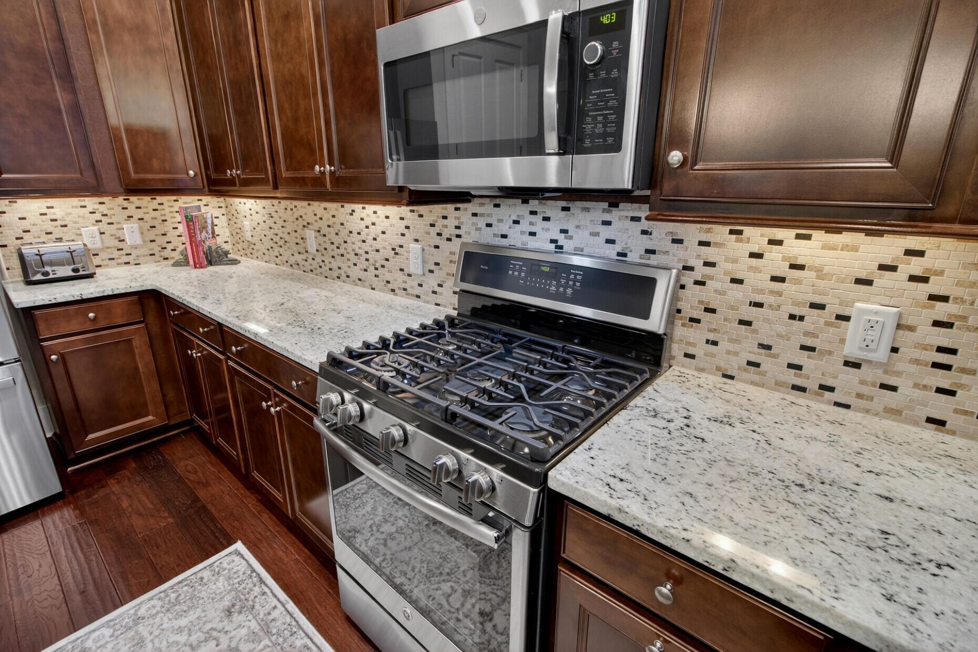 153 Village Ponds Drive Photo 12