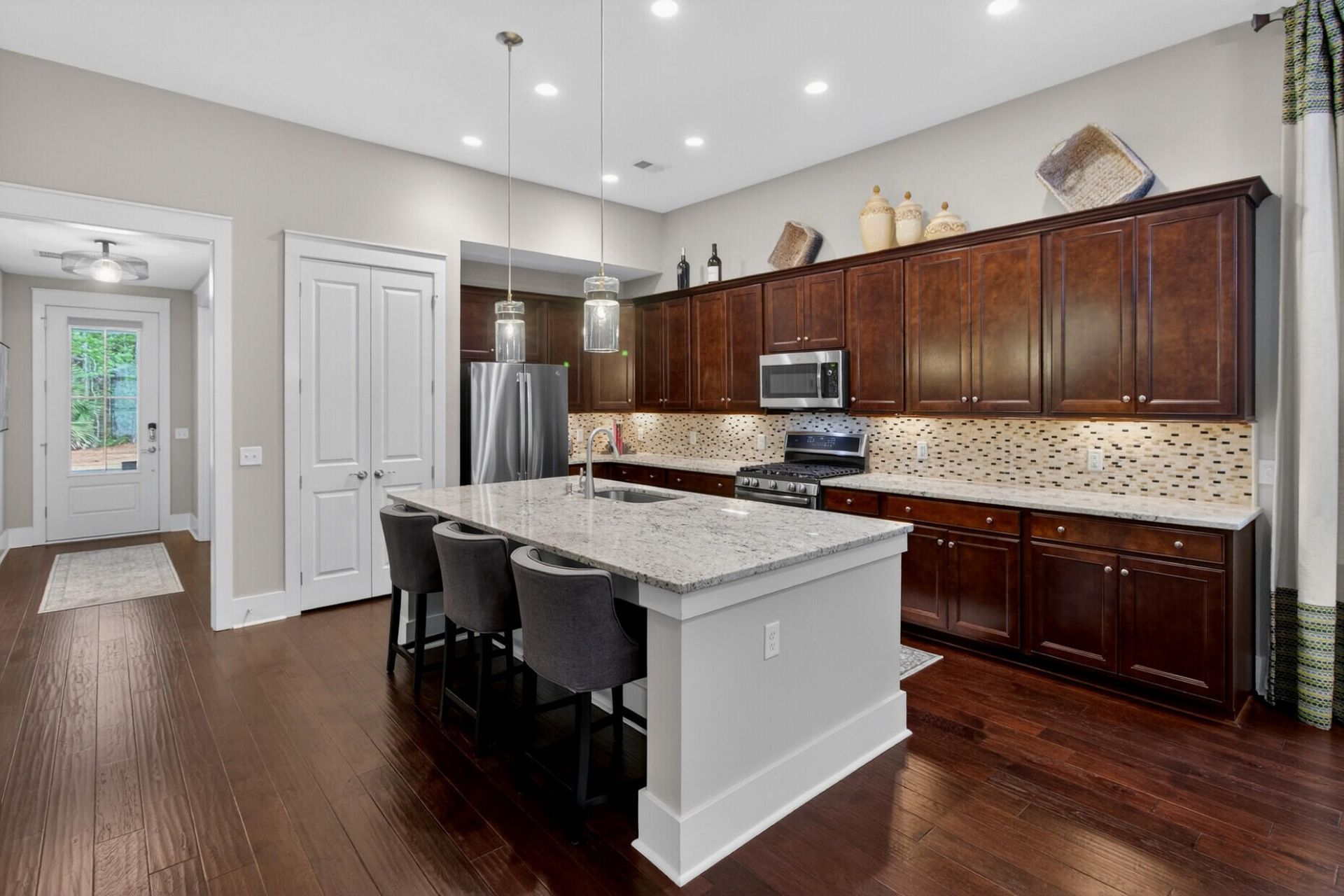 153 Village Ponds Drive Photo 13