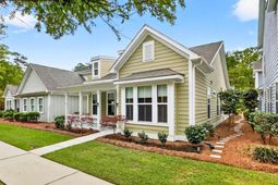 153 Village Ponds Drive photo 4