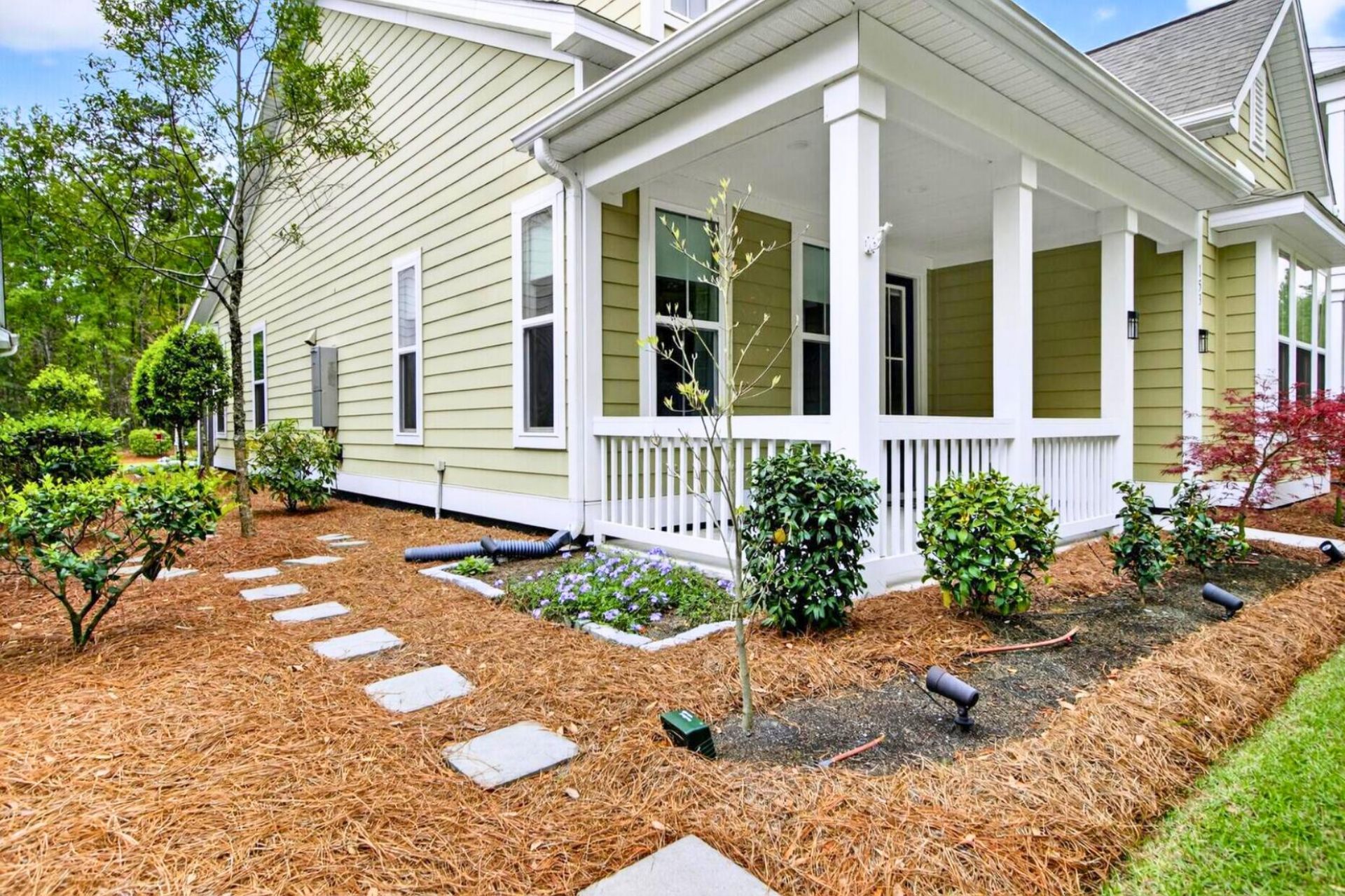 153 Village Ponds Drive Photo 4