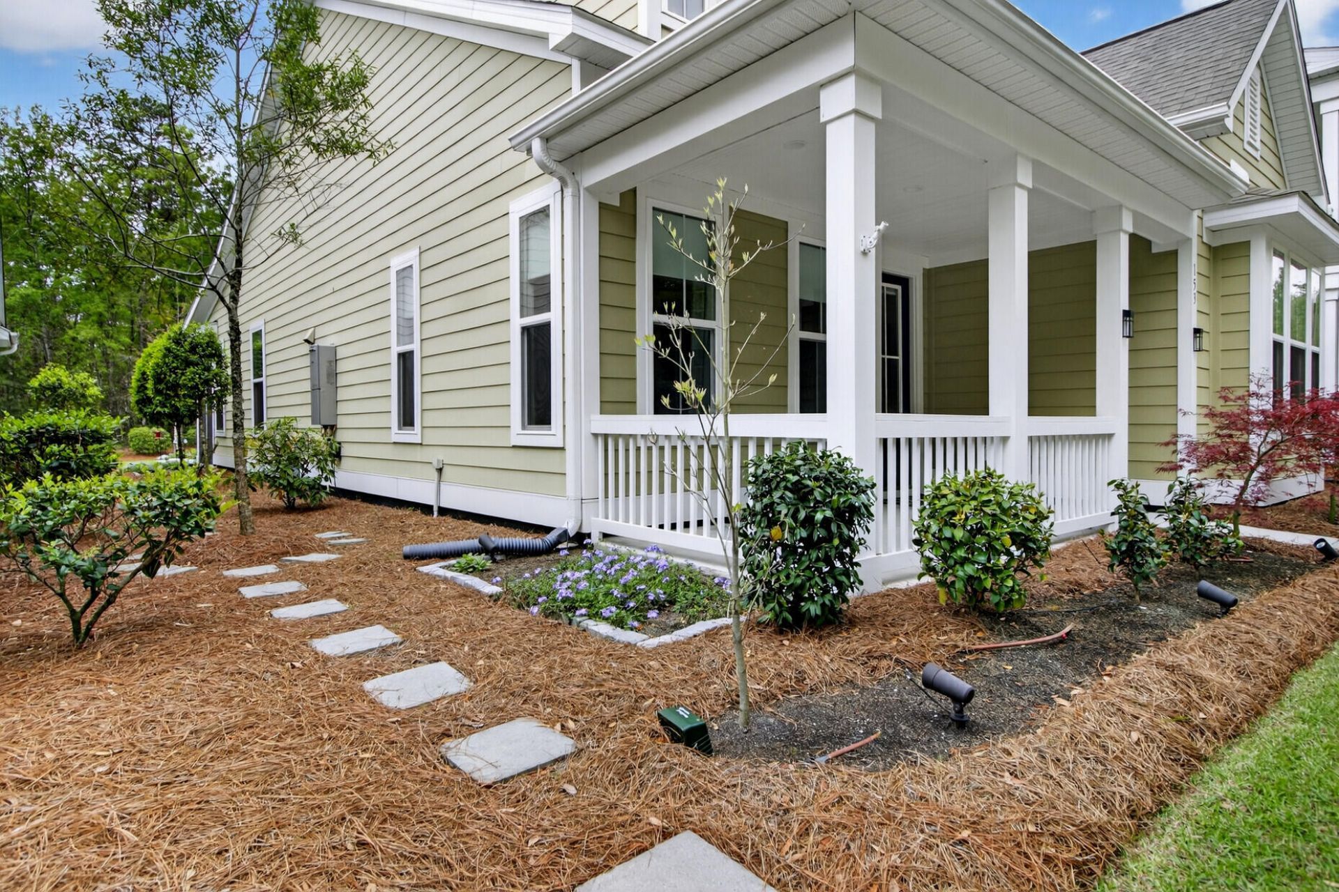 153 Village Ponds Drive Photo 4