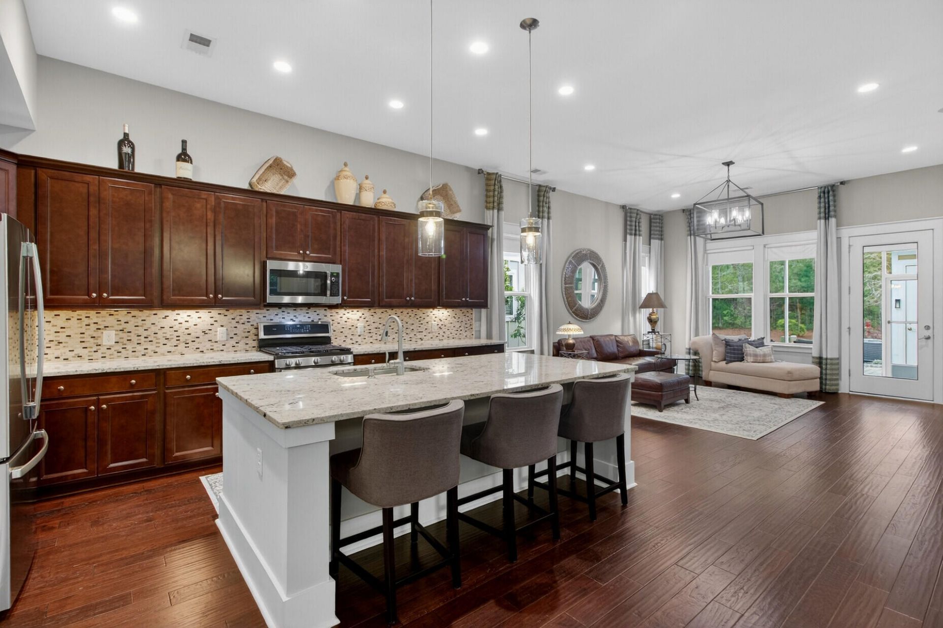 153 Village Ponds Drive Photo 9