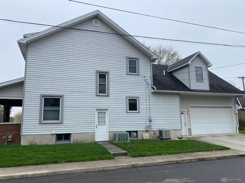 332 E Water Street, Greenville, OH 45331 Photo 4