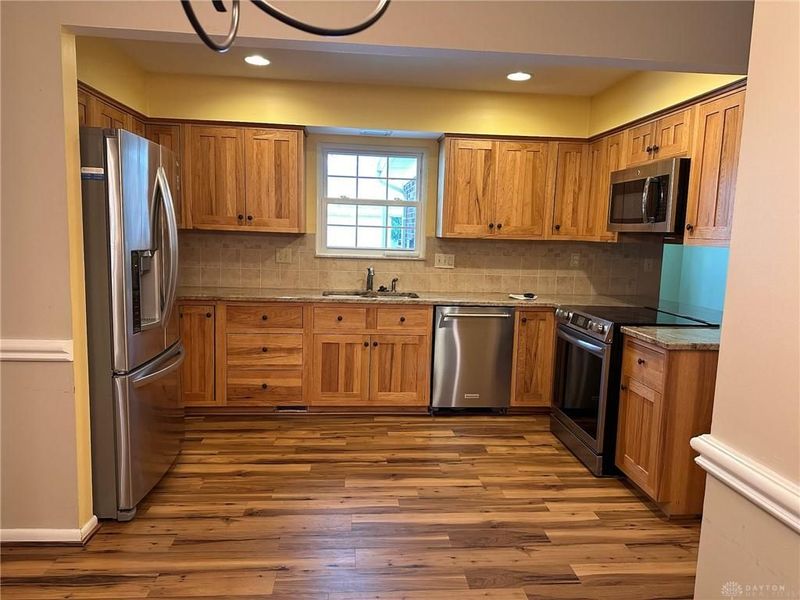 140 Outerview Drive, Xenia, OH 45385 Photo 5