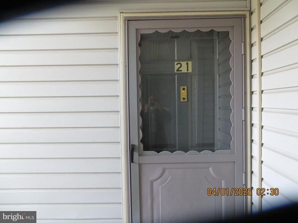 21 ASPEN COURT, HAMILTON, NJ 08619