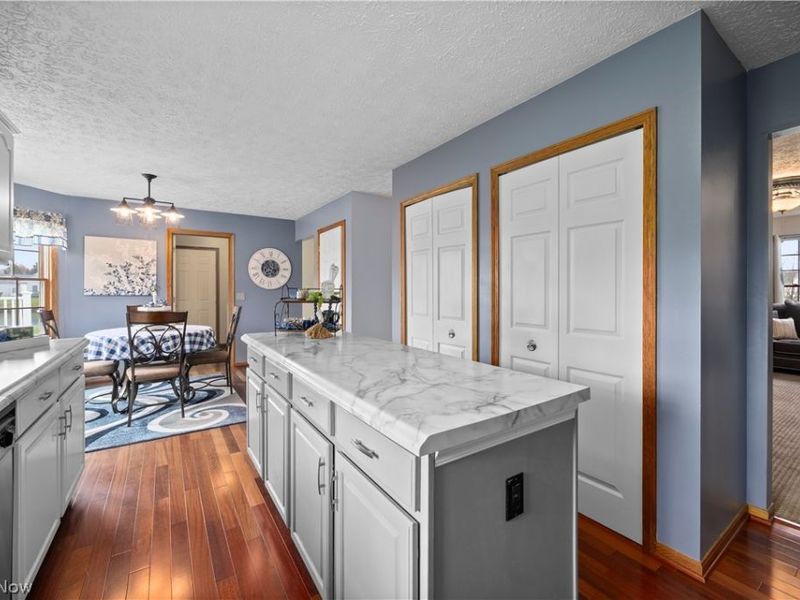 602 Still Water Boulevard , Elyria, OH 44035 Photo 7