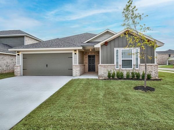 1902 Palmatum Road, El Reno, OK 73036